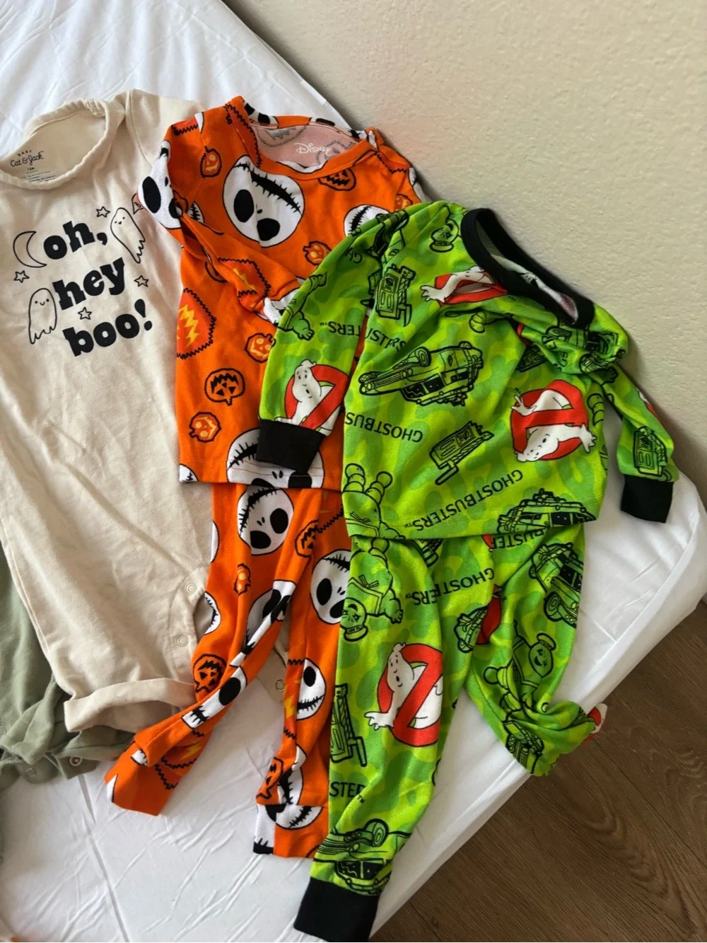 18 month halloween fall autumn bundle! 7 outfits/pajamas